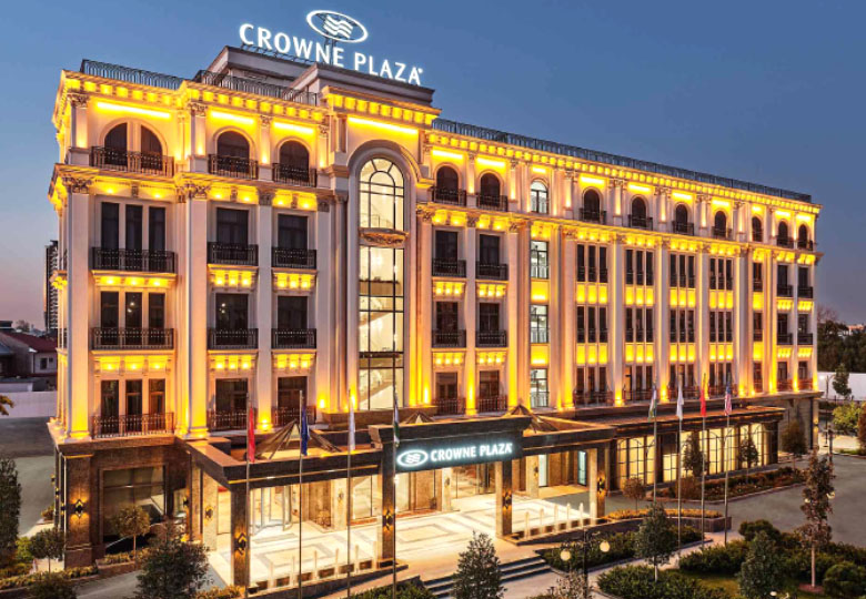 Crown Plaza